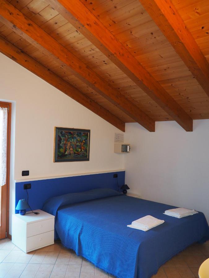 Residenza Arcobaleno Aparthotel Tenno Exterior foto